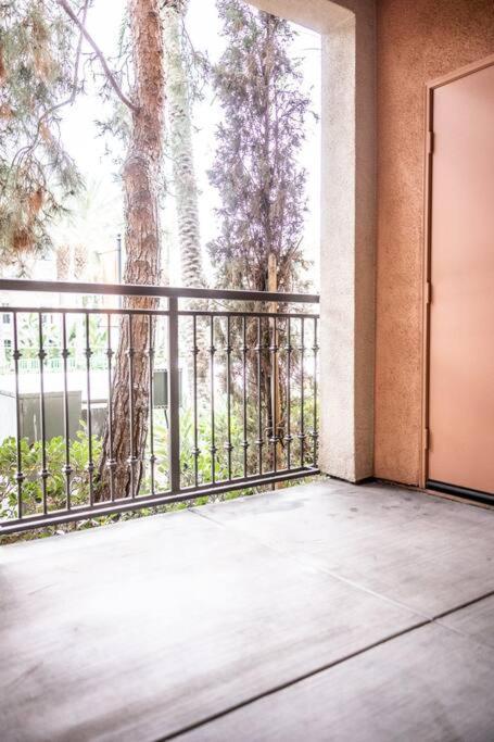 Апартаменти Irvine Upscale 2Br Apt Near Spectrum, Great Park, Uci Екстер'єр фото